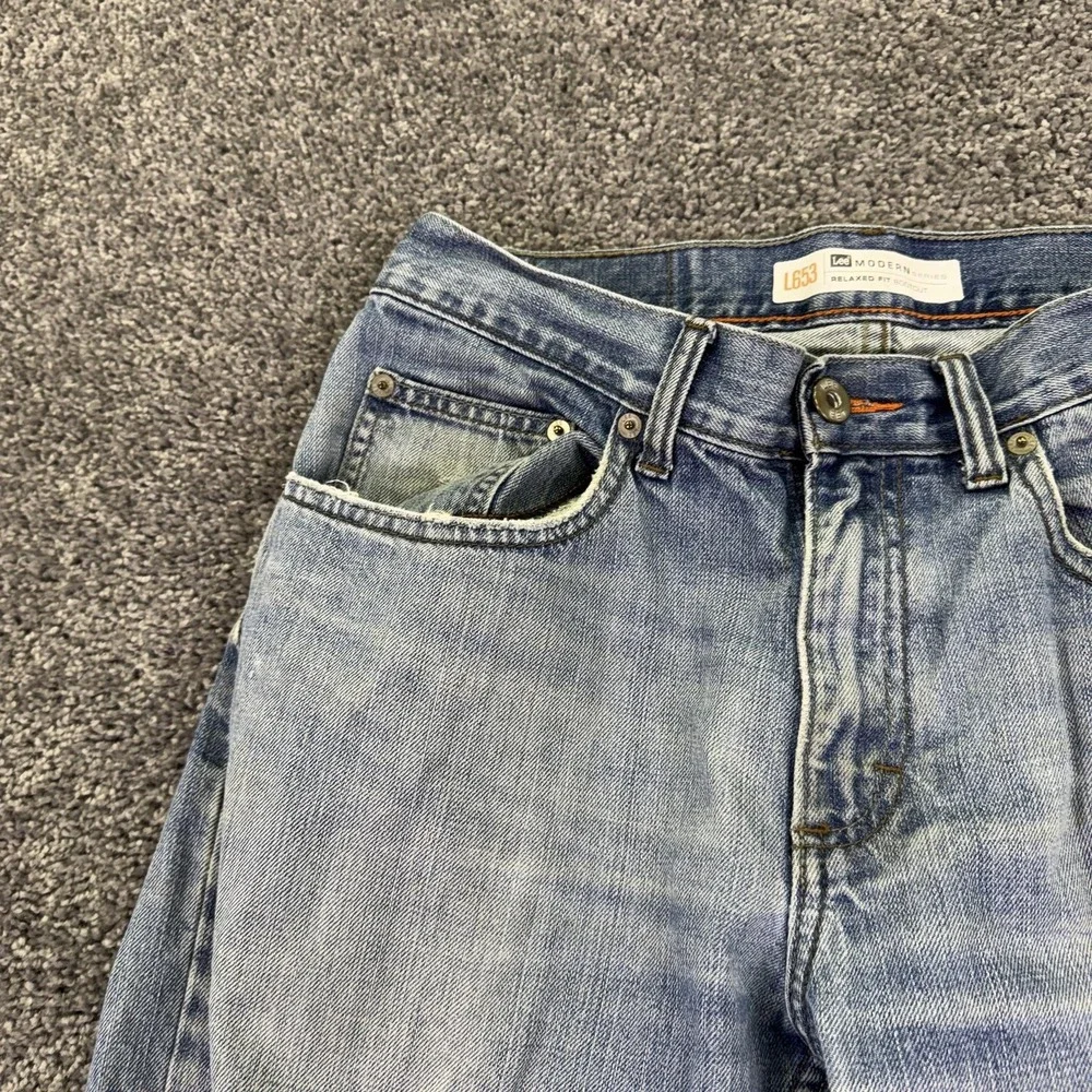 Lee Jeans Mens 32x30 Blue Relaxed Fit Bootcut Light Wash Distressed Denim